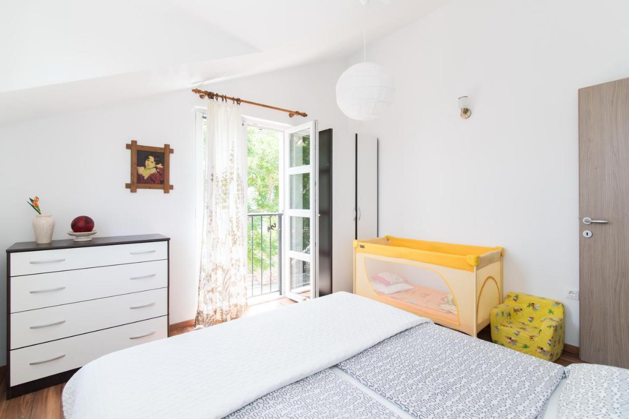 Apartments Mare Postira Ngoại thất bức ảnh