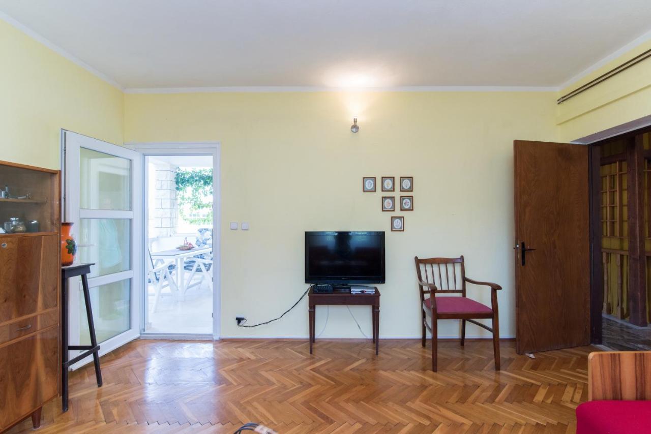 Apartments Mare Postira Ngoại thất bức ảnh