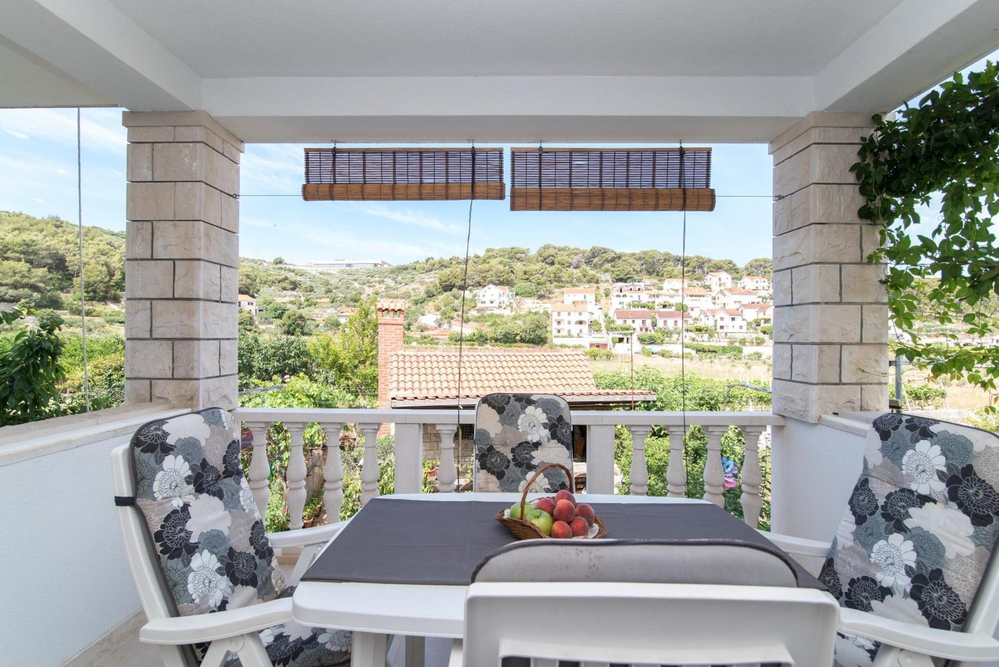 Apartments Mare Postira Ngoại thất bức ảnh